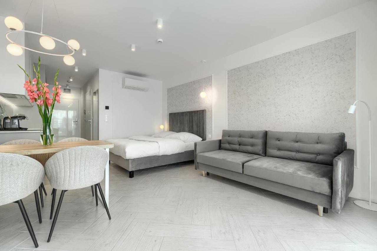 Sea & Lake - City Apartments 미엘노 외부 사진