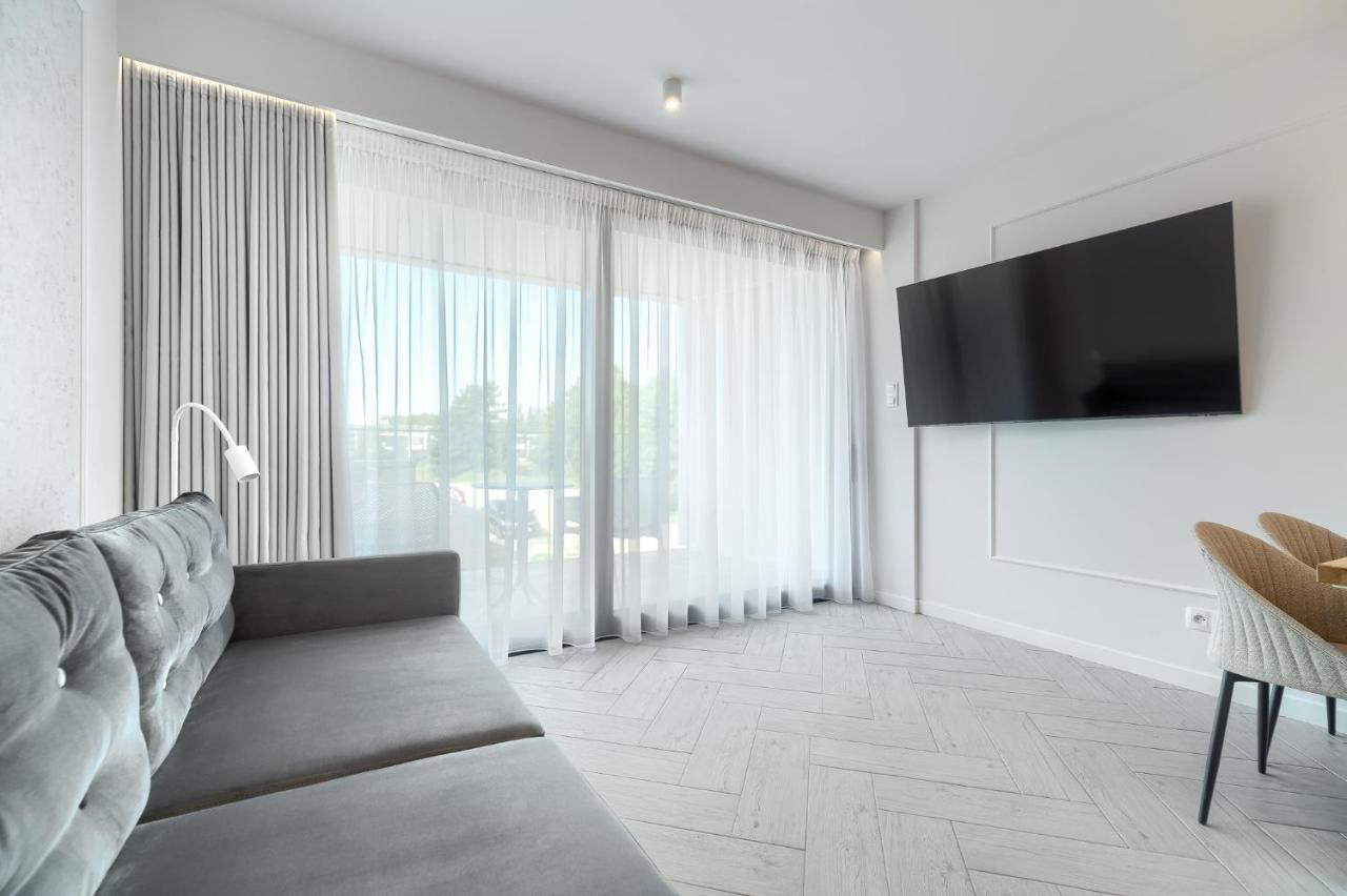 Sea & Lake - City Apartments 미엘노 외부 사진