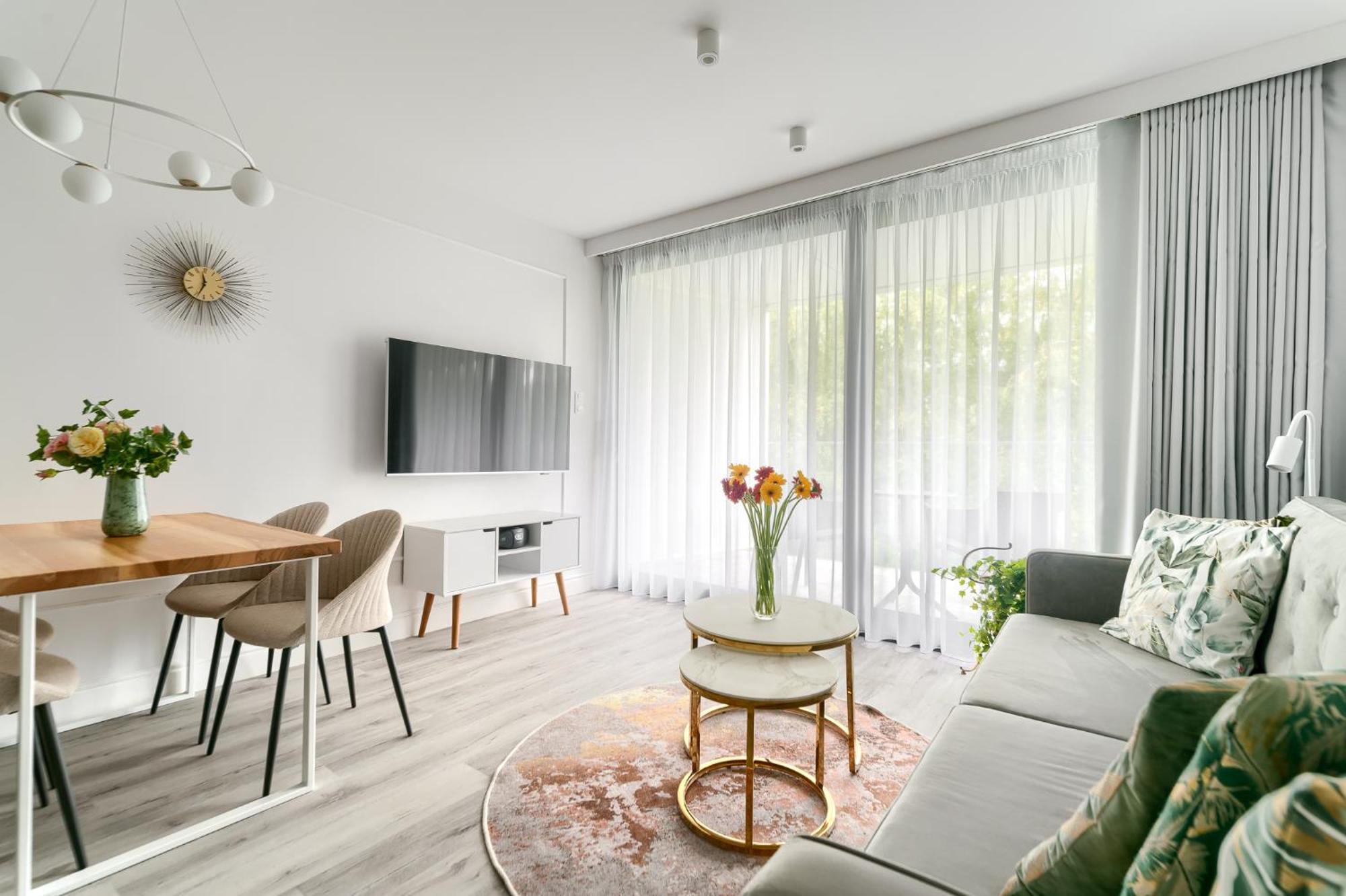 Sea & Lake - City Apartments 미엘노 외부 사진